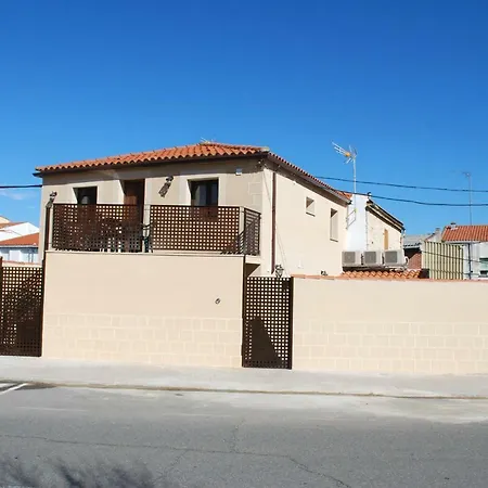 Rurales El Trillo Apartment