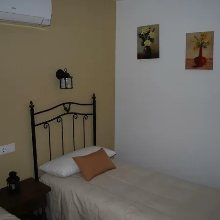 Rurales El Trillo Apartment